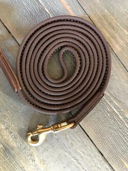 Exclusive rubber reins
