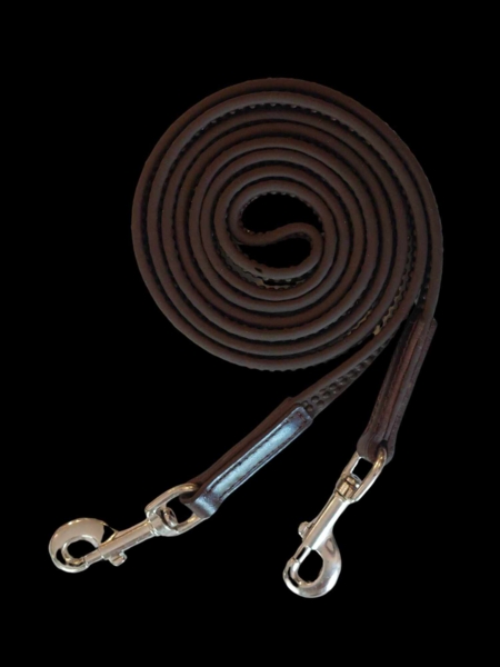 Exclusive rubber reins