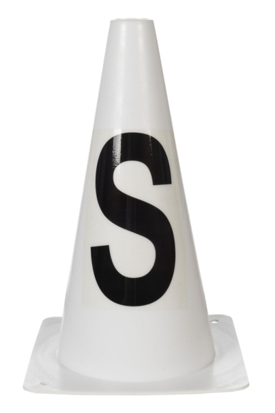 Pylons Dressage -Hobby Horsing-